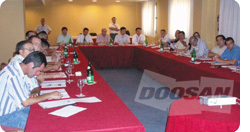 Spanish Dealers Discuss Better Service