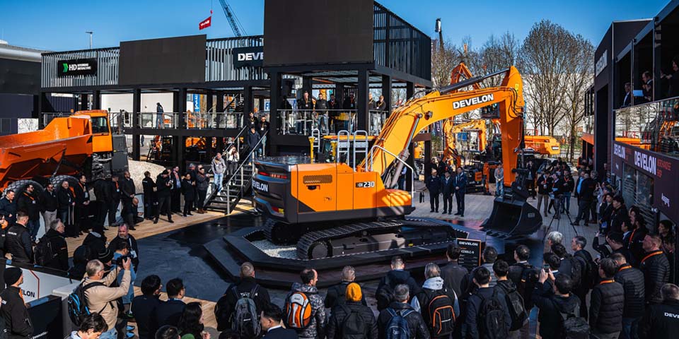 Full view of the HD Hyundai Infracore booth at Bauma 2025